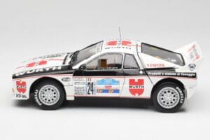 Lancia 037 #1 G. Cunico / E. Bartolich Targa Florio Winner 1983 Kyosho 1:18 08302H Metall - pilt 4/8