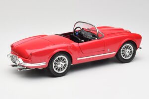 Lancia Aurelia B24 Spider Punane Bburago 1:18 3010 Metall - pilt 3/8