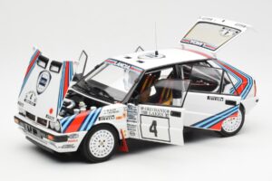 Lancia Delta HF 4WD #4 M. Alen / I. Kivimaki Martini Rally 1000 Lakes 1987 Kyosho 1:18 08960B Metall - pilt 2/8