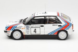 Lancia Delta HF 4WD #4 M. Alen / I. Kivimaki Martini Rally 1000 Lakes 1987 Kyosho 1:18 08960B Metall - pilt 4/8