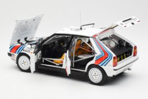 Lancia Delta HF 4WD #4 M. Alen / I. Kivimaki Martini Rally 1000 Lakes 1987 Kyosho 1:18 08960B Metall - pilt 5/8