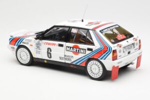 Lancia Delta HF 4WD #6 M. Biasion / T. Siviero Martini Rally Monte Carlo 1987 Kyosho 1:18 08960A Metall - pilt 7/8