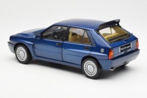 Lancia Delta HF Integrale Evo II Sinine Kyosho 1:18 08341BL Metall - pilt 7/8