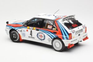 Lancia Delta HF Integrale Evo Martini #4 D. Auriol / B. Occelli Winner Rally Monte Carlo 1992 Kyosho 1:18 08348A Metall - pilt 7/8