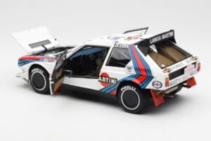 Lancia Delta S4 Martini #4 H. Toivonen / S. Cresto Rally Tour de Corse 1986 AUTOart 1:18 88620 Metall - pilt 5/8