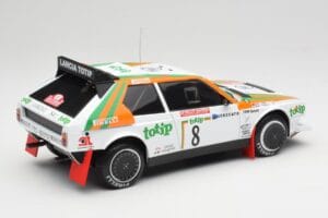Lancia Delta S4 #8 D. Cerrato / G. Cerri Rally San Remo 1986 IXO 1:18 18RMC133 Metall - pilt 2/6