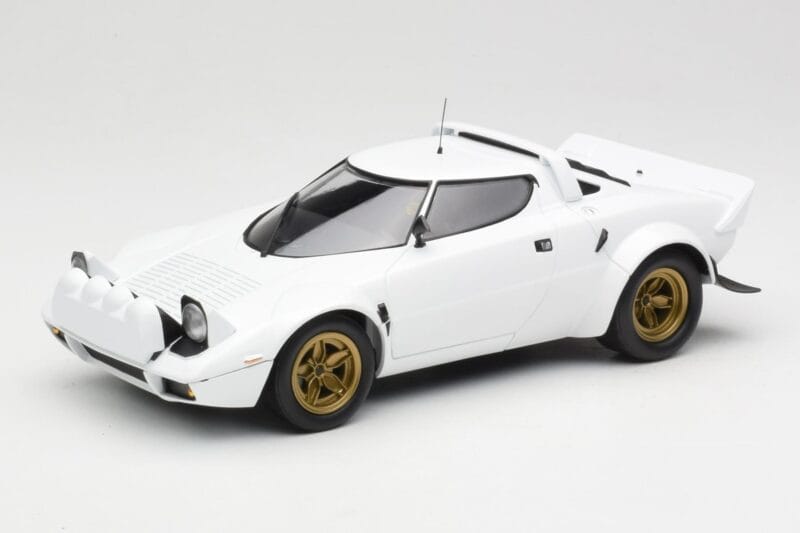 Lancia Stratos HF Stradale Valge Minichamps 1:18 155741700 Metall