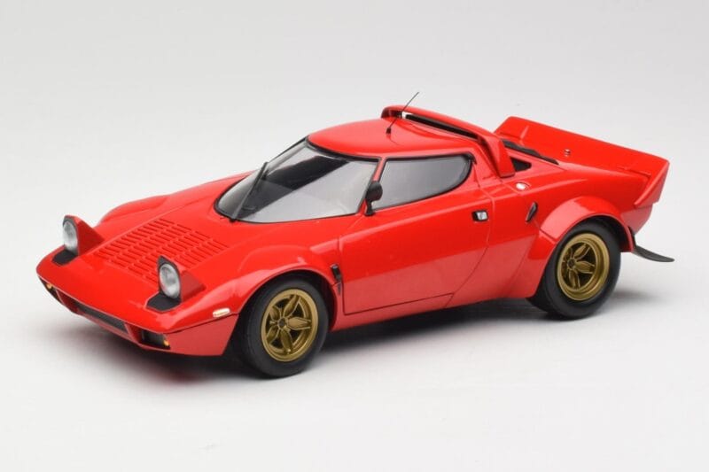 Lancia Stratos Punane Minichamps 1:18 155741701 Metall