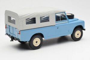 Land Rover Series II 109 Pick Up Closed Sinine MCG 1:18 MCG18094 Metall - pilt 2/6