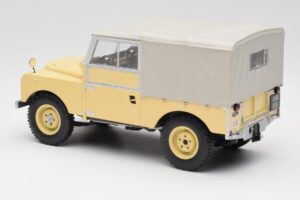 Land Rover 88 Series 1 Hard Top Hele Beež MCG 1:18 MCG18368 Metall - pilt 4/6