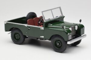 Land Rover 88 Series 1 Open Top Tumerohelinen MCG 1:18 MCG18367 Metall - pilt 2/6