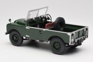 Land Rover 88 Series 1 Open Top Tumerohelinen MCG 1:18 MCG18367 Metall - pilt 4/6