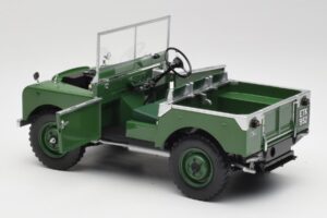 Land Rover 88 Series I Bronze Green Minichamps 1:18 150168906 Metall - pilt 5/8