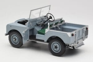 Land Rover 88 Series I Hall Minichamps 1:18 150168904 Metall - pilt 5/8