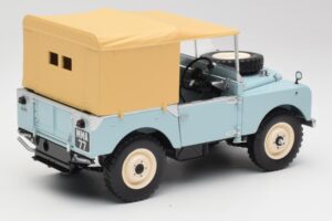 Land Rover 88 Series I RAF Blue Minichamps 1:18 150168908 Metall - pilt 3/8