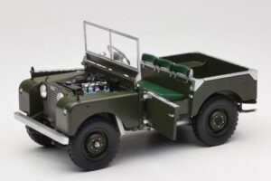 Land Rover 88 Series I Matt Green Minichamps 1:18 150168909 Metall - pilt 2/8