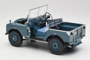 Land Rover 88 Series I Helesinine Minichamps 1:18 150168907 Metall - pilt 5/8