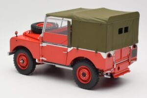 Land Rover 88 Series I Punane Minichamps 1:18 150168910 Metall - pilt 7/8
