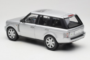 Land Rover Range Rover L322 Hõbedane Welly 1:18 12536W Metall - pilt 7/8