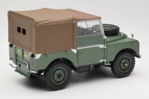 Land Rover Series 1 88 Roheline Minichamps 1:18 150168912 Metall - pilt 3/8