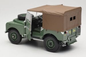 Land Rover Series 1 88 Roheline Minichamps 1:18 150168912 Metall - pilt 5/8