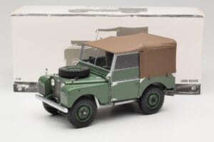 Land Rover Series 1 88 Roheline Minichamps 1:18 150168912 Metall - pilt 8/8