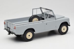Land Rover Series II 109 Pickup Hall MCG 1:18 MCG18092 Metall - pilt 2/6