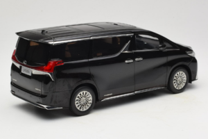 Lexus LM300h Must Kyosho 1:18 08963BK Metall - pilt 3/8