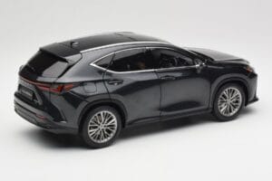 Lexus NX450h+ AZ20 Must Kyosho 1:18 08968GBK Vaik - pilt 3/8