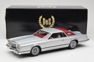 Lincoln Continental Mark V Coupe Hõbedane BoS Models 1:18 BOS084 Vaik - pilt 6/6