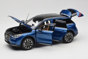 Lincoln Corsair Sinine OEM 1:18 LINCOLN001 Metall - pilt 2/8