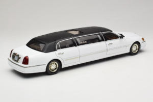 Lincoln Limousine Valge Sun Star 1:18 1260 Metall - pilt 3/8