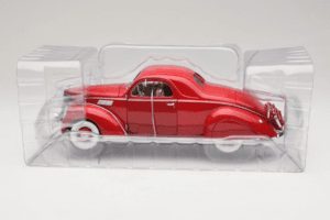 Lincoln Zephyr The Three Stooges Filmimasin Auto World 1:18 AWSS113/06 Metall - pilt 3/5