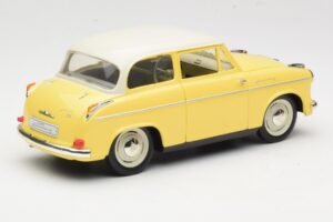 Lloyd Alexander TS Kollane Revell 1:18 08958 Metall - pilt 3/8