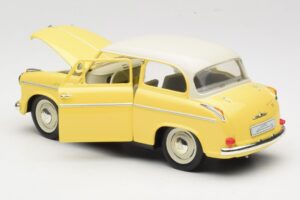 Lloyd Alexander TS Kollane Revell 1:18 08958 Metall - pilt 5/8