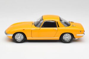 Lotus Elan S/E Racing Kollane AUTOart 1:18 75352 Metall - pilt 4/8
