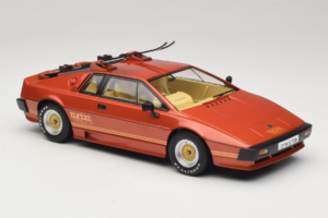 Lotus Esprit Turbo Oranž 007 For Your Eyes Only KK-Scale 1:18 KKDC181192 Metall - pilt 4/6