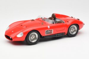 Maserati 300S Punane CMC 1:18 M-105 Metall