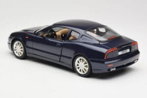 Maserati 3200 GT Must Bburago 1:18 3371 Metall - pilt 7/8