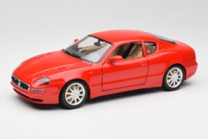 Maserati 3200 GT Punane Bburago 1:18 3341 Metall