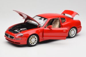 Maserati 3200 GT Rosso Mondiale Bburago 1:18 3341-M1 Metall - pilt 2/8