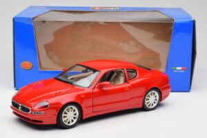 Maserati 3200 GT Rosso Mondiale Bburago 1:18 3341-M1 Metall - pilt 8/8