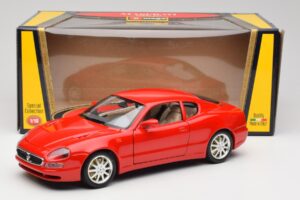 Maserati 3200 GT Punane Eriükogu Bburago 1:18 30071 Metall - pilt 8/8