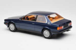 Maserati Biturbo Coupe Tumesinine Metallic Minichamps 1:18 107123500 Metall - pilt 5/6