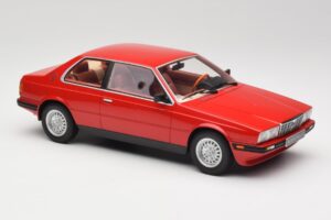 Maserati BiTurbo Coupe Rosso Corsa Minichamps 1:18 107123501 Vaik - pilt 4/6