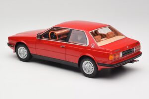Maserati BiTurbo Coupe Rosso Corsa Minichamps 1:18 107123501 Vaik - pilt 5/6