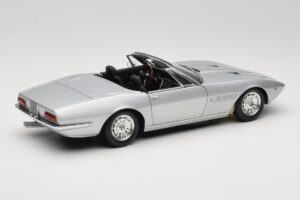 Maserati Ghibli Spyder Hõbedane Minichamps 1:18 100122330 Metall - pilt 3/7