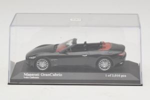 Maserati GranCabrio Must Metallik Minichamps 1:43 400123930 Metall - pilt 4/5