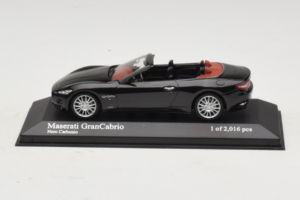 Maserati GranCabrio Must Metallik Minichamps 1:43 400123930 Metall