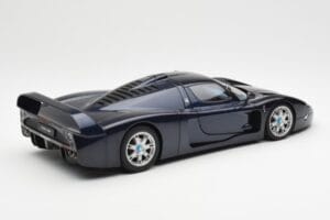 Maserati MC12 Road Car Sinine Metallic AUTOart 1:18 75802 Metall - pilt 3/8